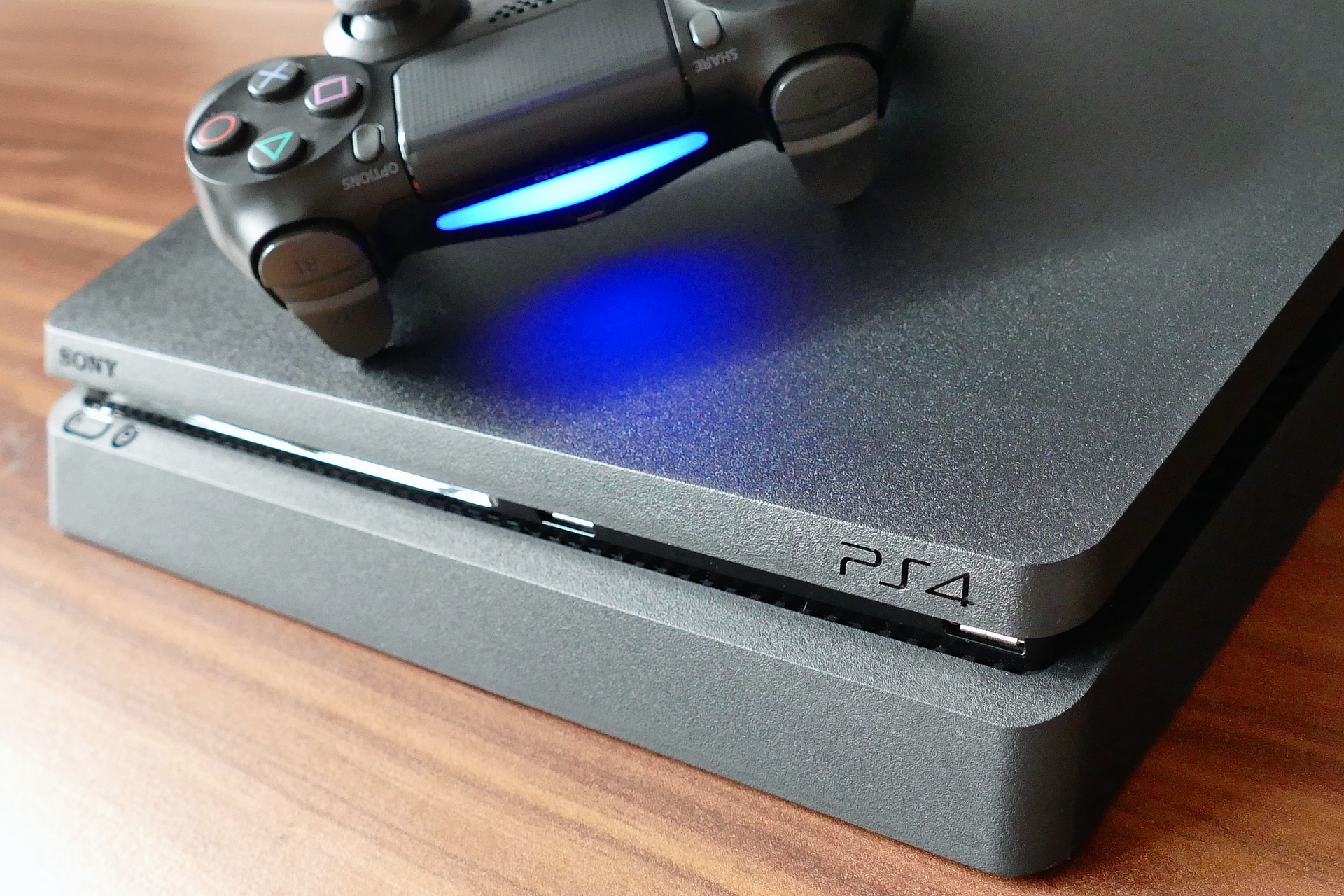 Sony PlayStation 4 (PS4) Review